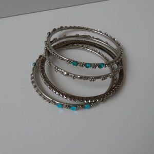 Amrita Singh 4pc Bangle set